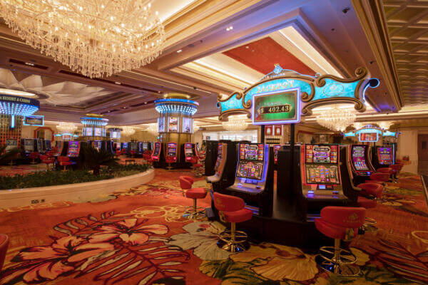 Tìm hiểu tất tần tật thông tin về nhà cái Corona Casino